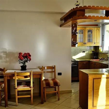 Hydra Apartaments Sarande Sarande
