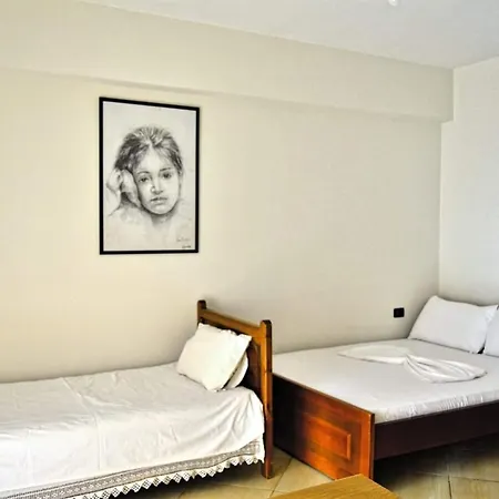 Hydra Apartaments Sarande